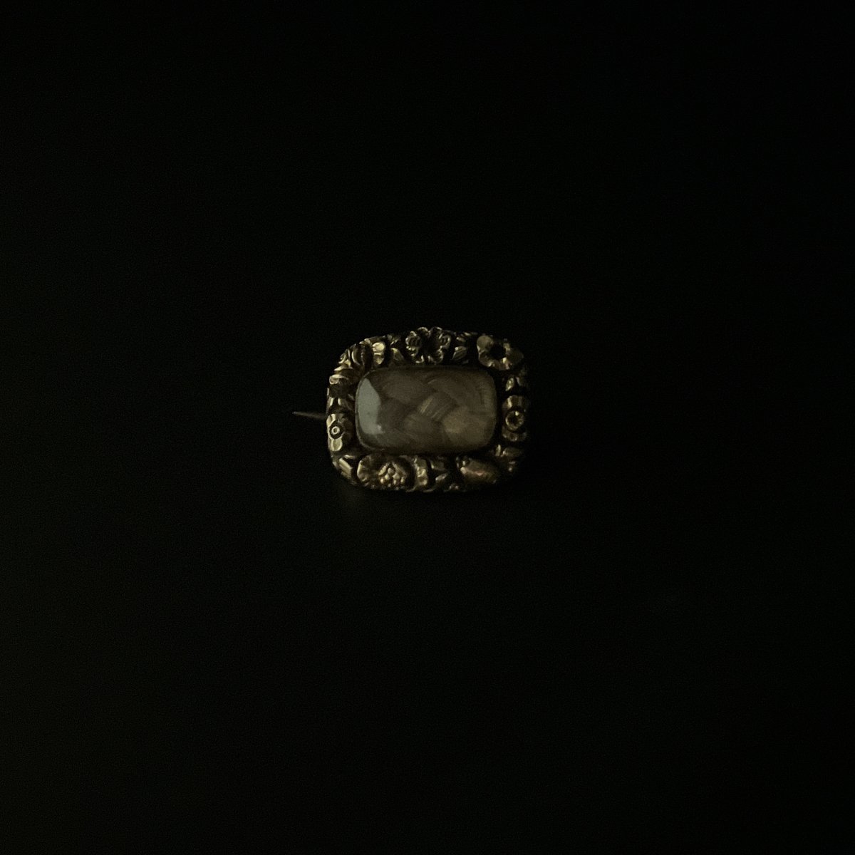 モーニングジュエリー　ヘヤーアクセサリー　ゴールド12ct アンティーク 「ヘアジュエリー」モーニングジュエリー | iichi