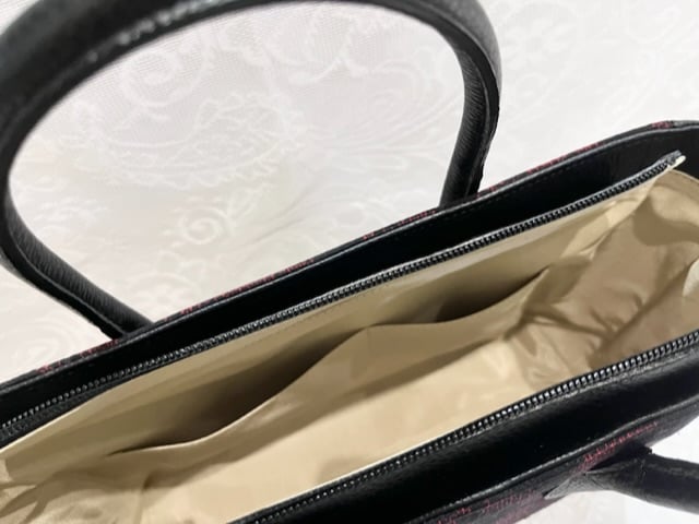 古着 リメイク 一点物 ハンドペイント レザーバッグ メールバッグ 古着 リメイク 一点物 ハンドペイント レザーバッグ メール