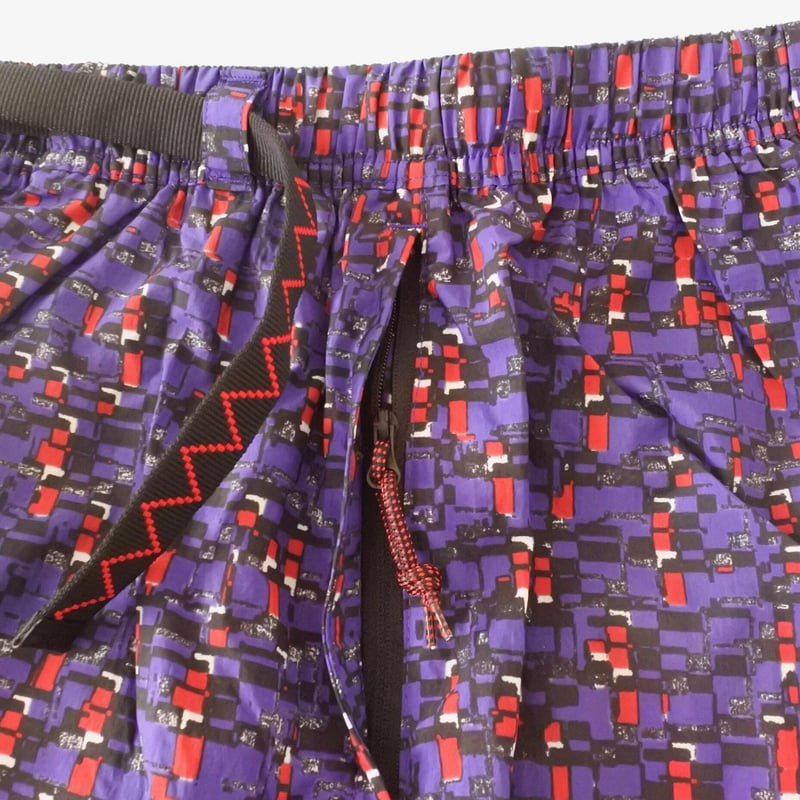 NIKE ACG PRINTED WOVEN SHORTS (PURPLE) | new to