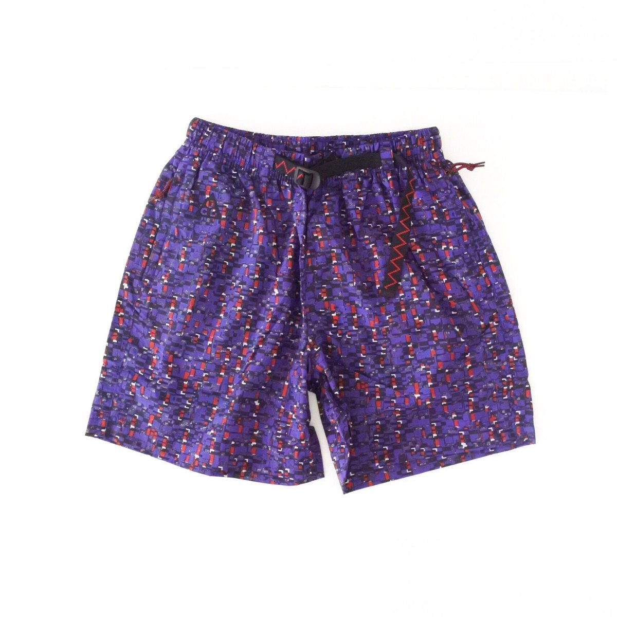 NIKE ACG PRINTED WOVEN SHORTS (PURPLE) | new to