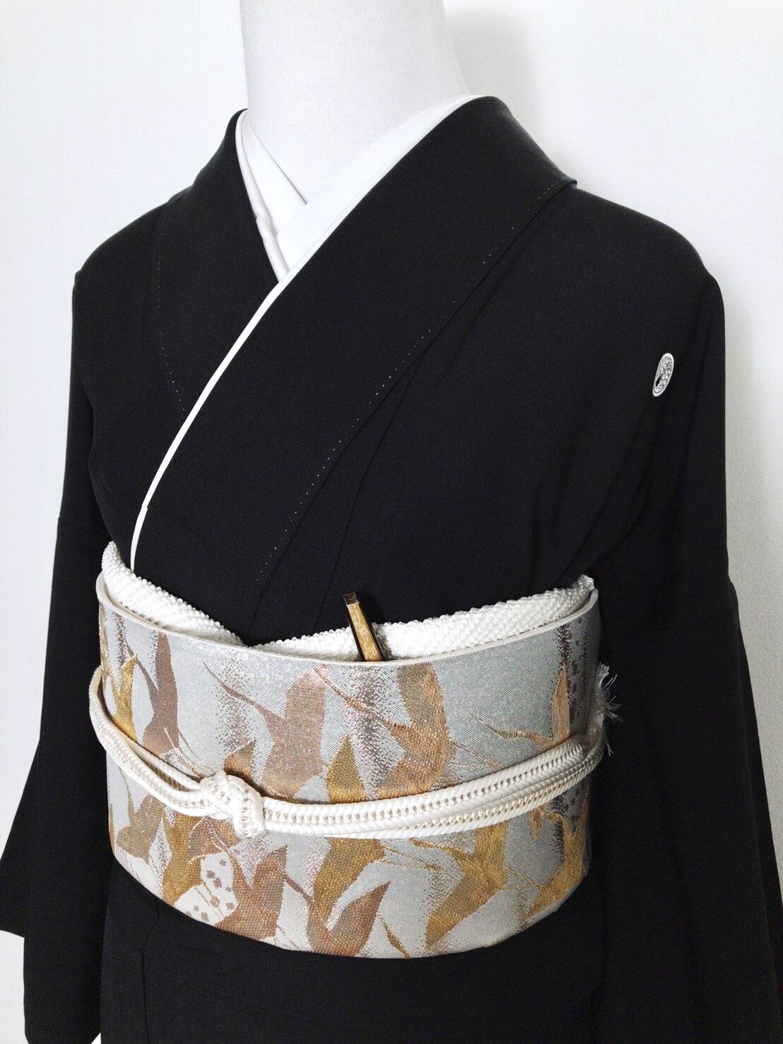 レンタル】黒留袖一式 5 〈草履バッグ込み〉 | 着物中や