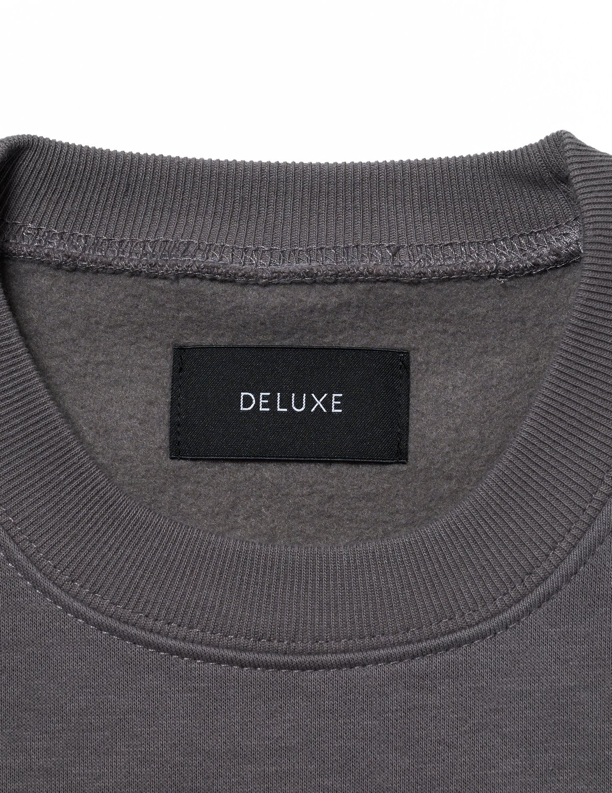 DELUXE | デラックス | N.HOOLYWOOD x DELUXE CREW | クル...