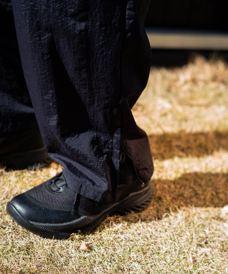 19so | ナインティーンエスオー | Wide nylon track pants | ナ
