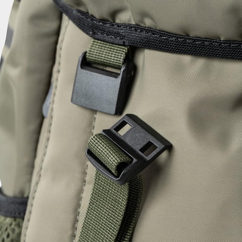 新品　TIGHTBOOTH（TBPR）BACKPACK セージ　カーキ 楽天市場】TIGHTBOOTH (タイトブース) UTILITY BIG BACKPACK