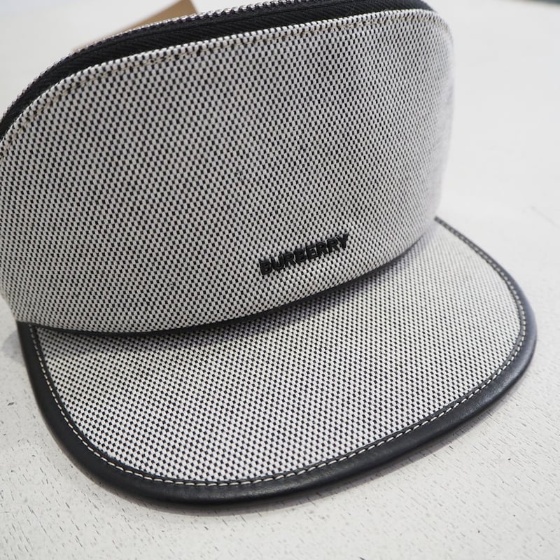 新品 定価88000円 バーバリー 21ss リカルドティッシ 2way 新品 定価88000円 バーバリー 21ss リカルドティッシ 2way