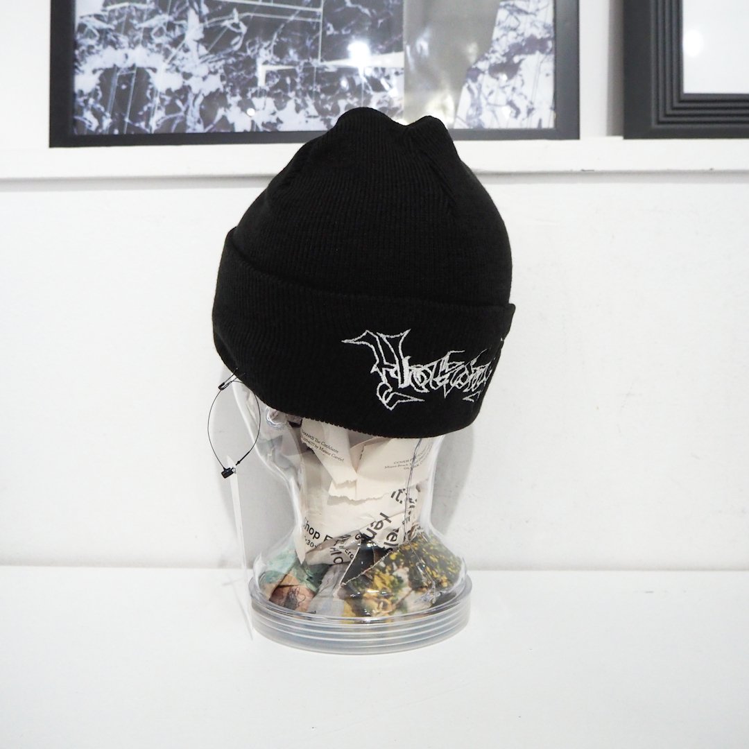 ほぼ新品　  ロゴパッチ　ビーニー 新品 定価8800円 ホリデイ 23aw 秋冬 ロゴ & メタル 刺繍 ビーニー 黒