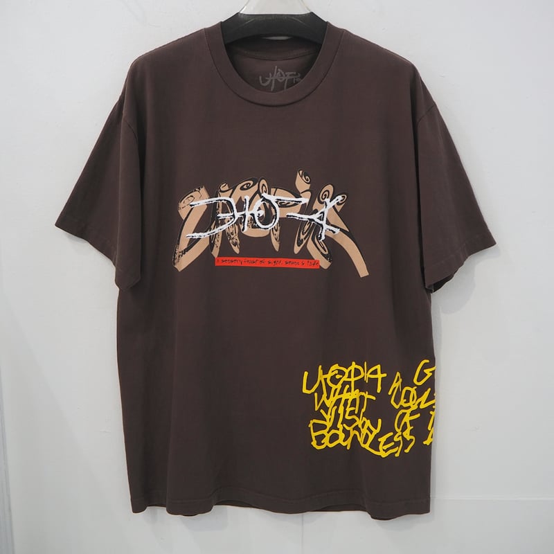 新品 L トラヴィススコット CACTUS JACK UTOPIA Tシャツ こげ茶 新品 L トラヴィススコット CACTUS JACK UTOPIA Tシャツ こげ茶