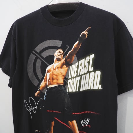 WWE プロレス　ヴィンテージ　Tシャツ　Mサイズ ヴィンテージ WWE Raw フラッグシップ プロレス ビッグプリント