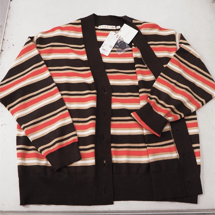 【超希少】MARNI グレー Vネックカーディガン 超希少】MARNI グレー Vネックカーディガン