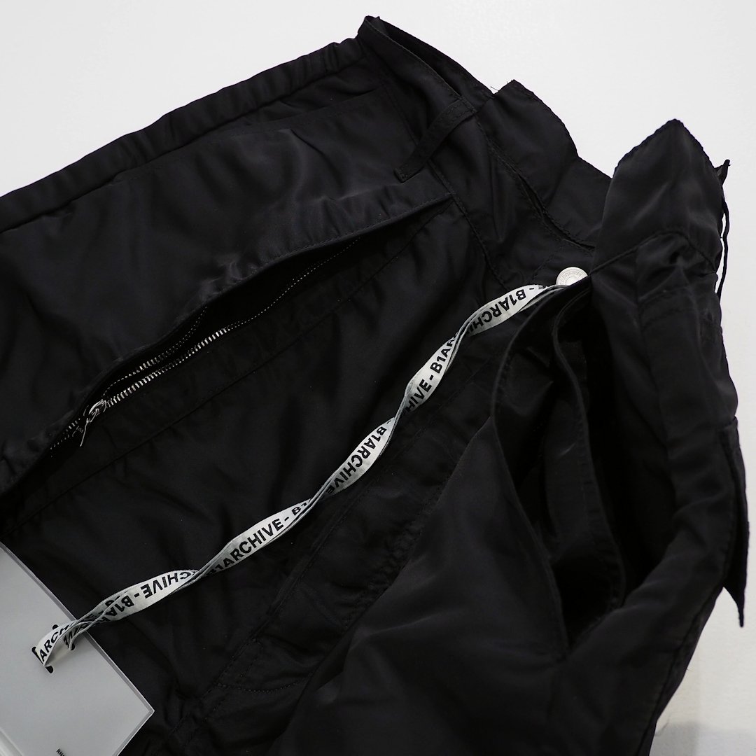 新品 定価22万円 ビーワンアーカイブ 24ss 再構築 カーゴ ショート