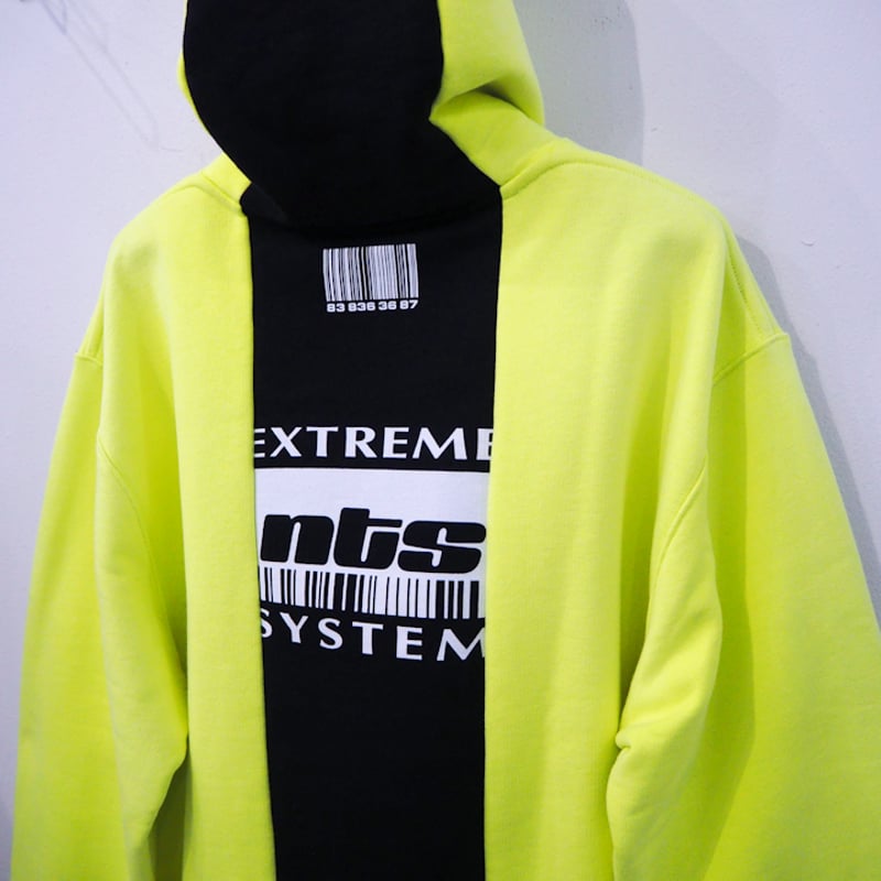 新品 定価15万 ヴェトモン VTMNTS 23ss 再構築 切替 スウェット  