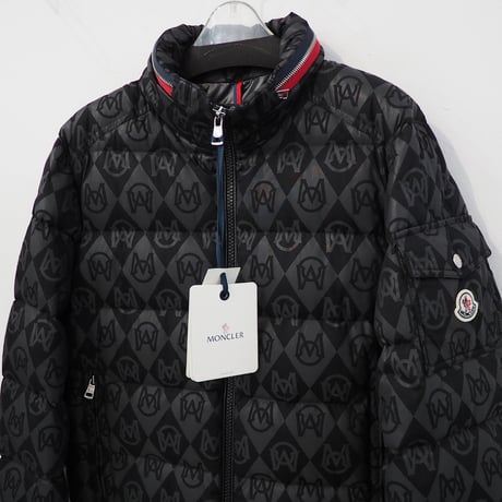 moncler | STORES