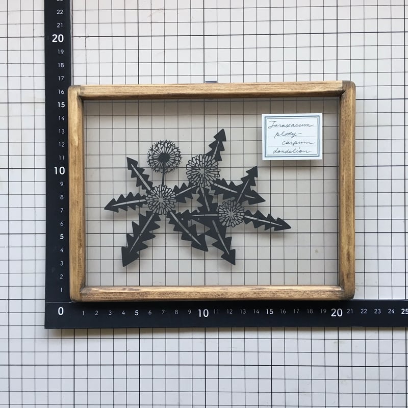 タンポポの切り絵フレーム | こえだ社