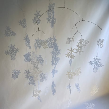 綿雪のモビール