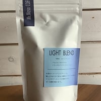 LIGHT BLEND　　中浅煎り　　　100ｇ
