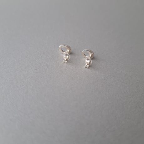 【2粒セット】だ円水晶と銀のピアス(小)