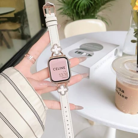 【N473】四つ葉クローバー アップル ウォッチ バンド 女性 人気 apple watch バンド レザー