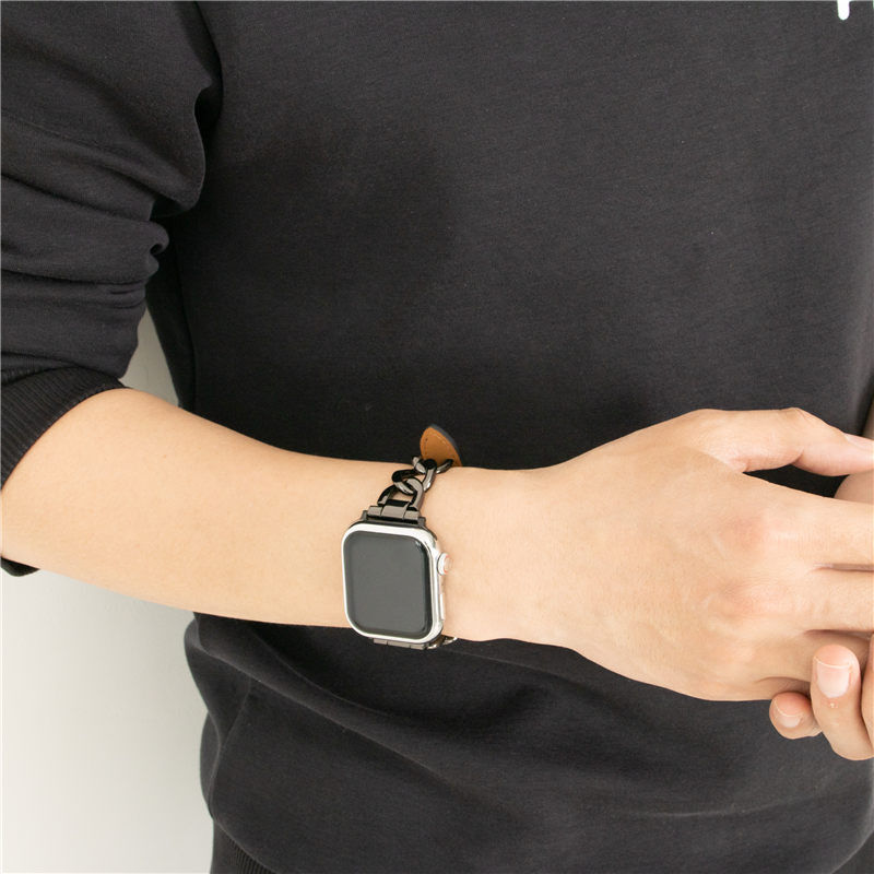 N336】「レザー＆チェーン」アップル ウォッチ シリーズ 10 バンド