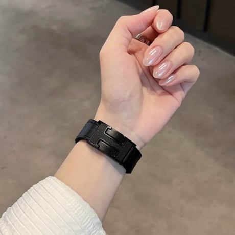 【N659】アップル ウォッチ Series11/SE3対応 バンド レザー+シリコン apple watch バンド マグネット 男女兼用