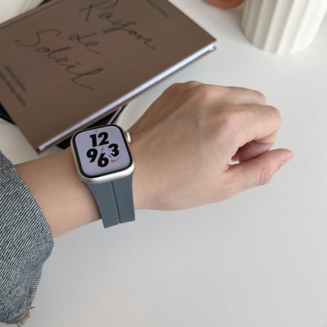 【N646】アップル ウォッチ Series11/SE3対応 バンド シリコン apple watch バンド マグネット 男女兼用