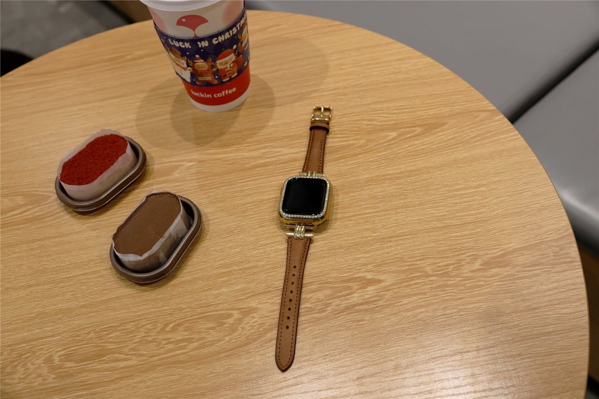 N364】「ケース付き」apple watch レザー バンド おしゃれ 女性