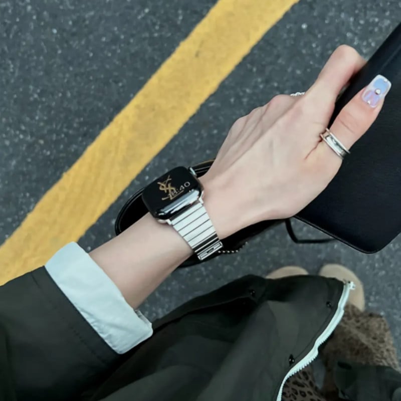 581 Apple Watch *HERMES* レザー ネイビー 割 レディース 581 Apple Watch *HERMES* レザー ネイビー 割 レディース