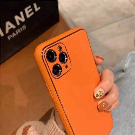 【N113】iPhone ケース レザー iPhone16/16pro ケース シンプル 韓国 持ち手 iPhone15pro ケース ホワイト 無地