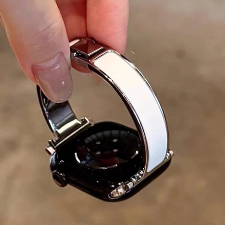 【N828】アップルウォッチ バングル 人気 apple watch 11/SE3 バンド かわいい