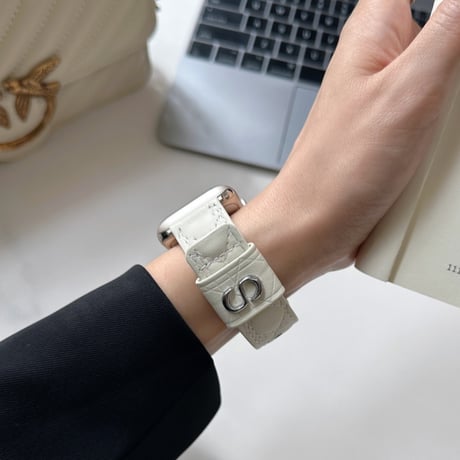 【N685】apple watch 革 バンド 高級 レディース アップル ウォッチ 42ｍｍ バンド 女性 人気