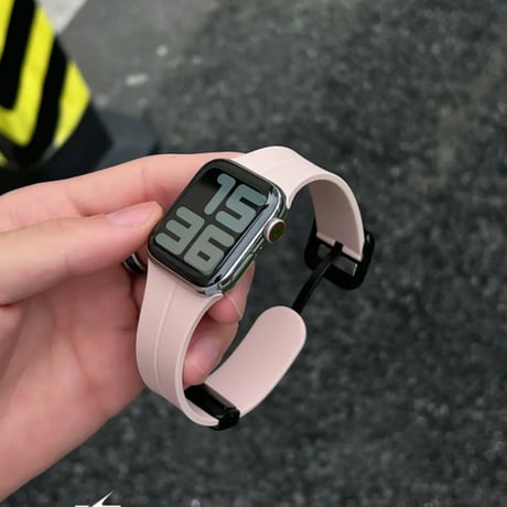 【N661】アップル ウォッチ バンド シリコン apple watch マグネット バンド 安い