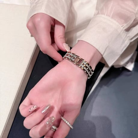【N830】apple watch バンド キラキラ アップルウォッチ 10/11 42mm バンド 女性 おしゃれ