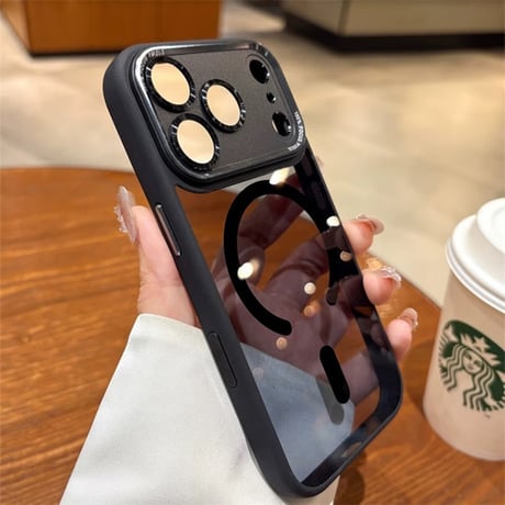【数量限定!！】大人気のiPhoneケース 50％OFF/半額セール実施中！