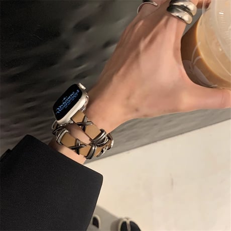 【N490】アップル ウォッチ バンド スタッズ apple watch バンド 二 重 おすすめ