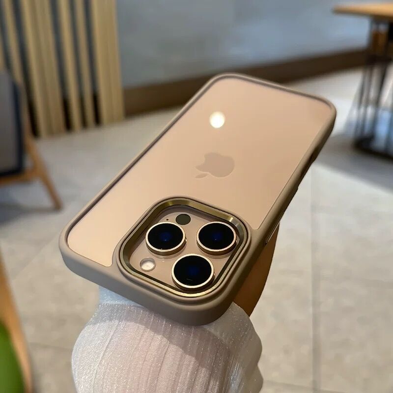 N377】 iPhone16に合う耐衝撃ケース デザートチタニウム/チタン