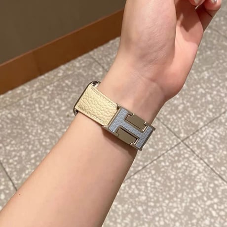 【N703】アップル ウォッチ レザー バンド apple watchSeries11 アップル ウォッチ マグネット バンド