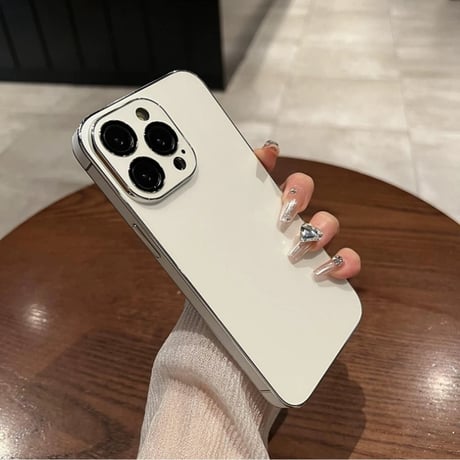 【N400】iphone17/17pro ケース シンプル おしゃれ iphone 16proケース メタリック カメラ保護