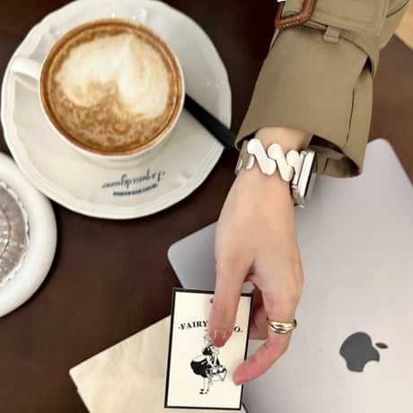 【N595】アップル ウォッチ バンド 女性 人気 apple watch バンド ステンレス