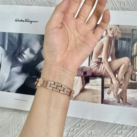 【N450】「保護ケース付き」アップル ウォッチ バンド 女性 人気 applewatch バンド かわいい
