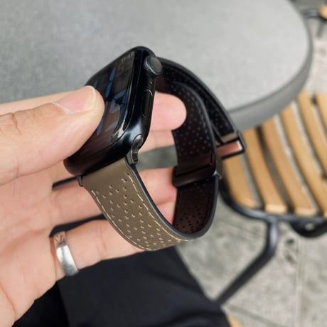 【N561】マグネット apple watch バンド 蒸れない アップル ウォッチ バンド 革