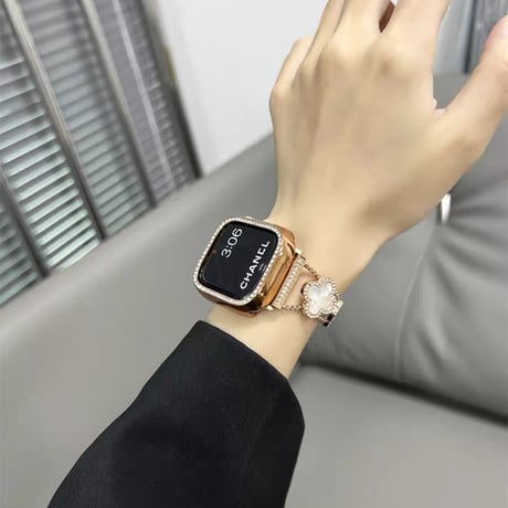 【N127-1】幸せの四葉のクローバー アップルウォッチ series 10 交換バンド かわいい