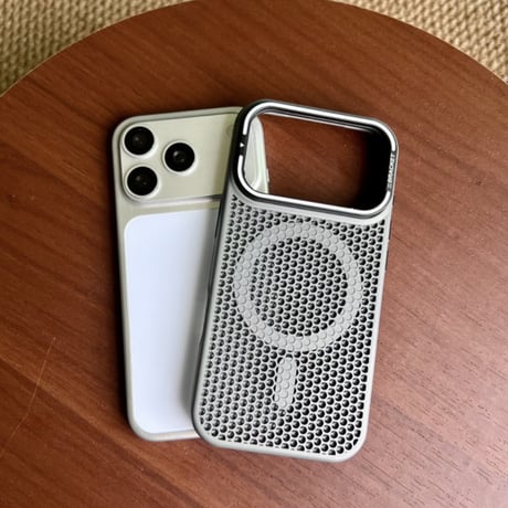 【N719】スマホ 放熱 ケース iphone17pro/16 ケース 隠しスタンド付き マグセーフケース