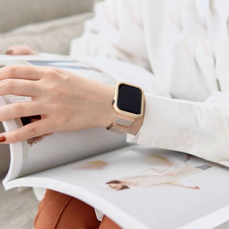 Apple Watch Series 3 ホワイト 本体とケース付き N341】「apple Apple Watch Series 3 ホワイト 本体とケース付き N341】「apple