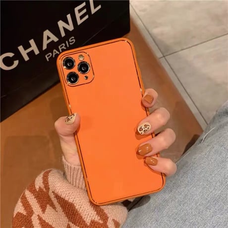 【N113】iPhone ケース レザー iPhone16/16pro ケース シンプル 韓国 持ち手 iPhone15pro ケース ホワイト 無地
