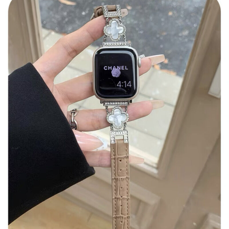 N467】四つ葉クローバー apple watch バンド 革 ブレスレット N467】四つ葉クローバー apple watch バンド 革 ブレスレット