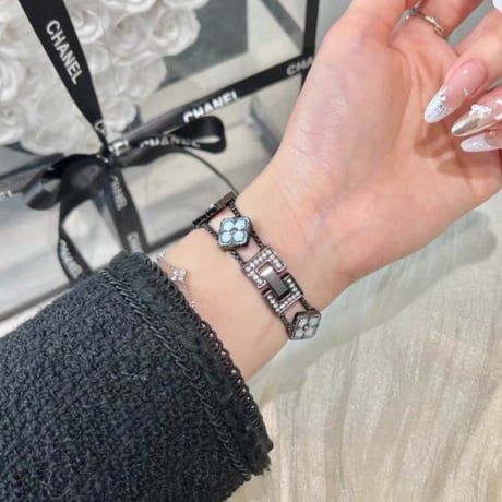 【N686】apple watch ブレスレット 重ね 付け アップル ウォッチ 11 バンド 女性 人気