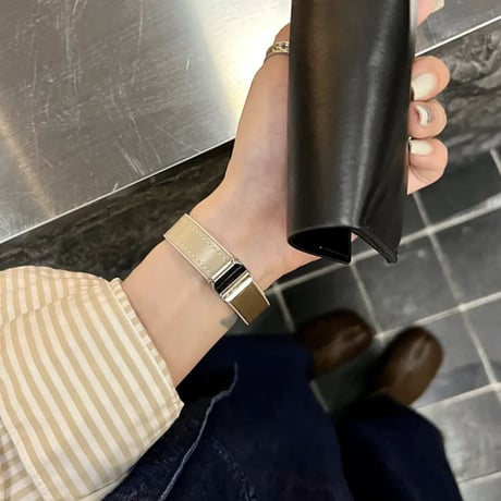 【N487】apple watch series 10 バンド マグネット アップル ウォッチ バンド レザー 女性 人気