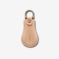 SHOE HORN KEY RING / NATURAL- OILED CORDOVAN