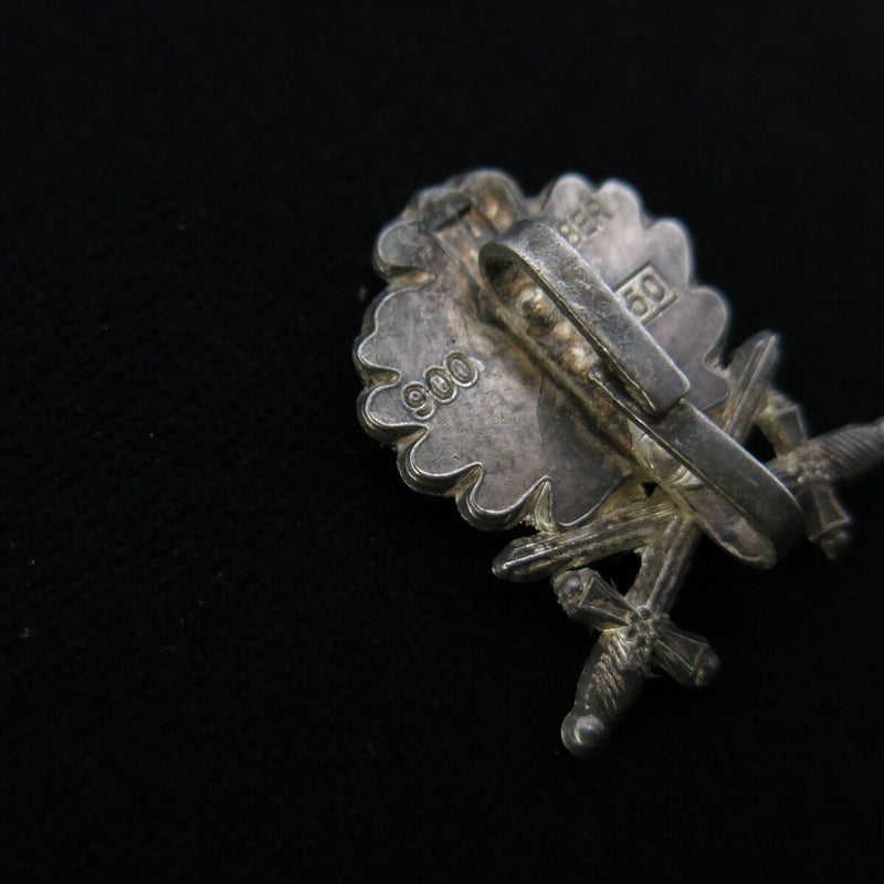 ドイツ軍 1957年Ver. 剣付柏葉章 (実物)個人装備品