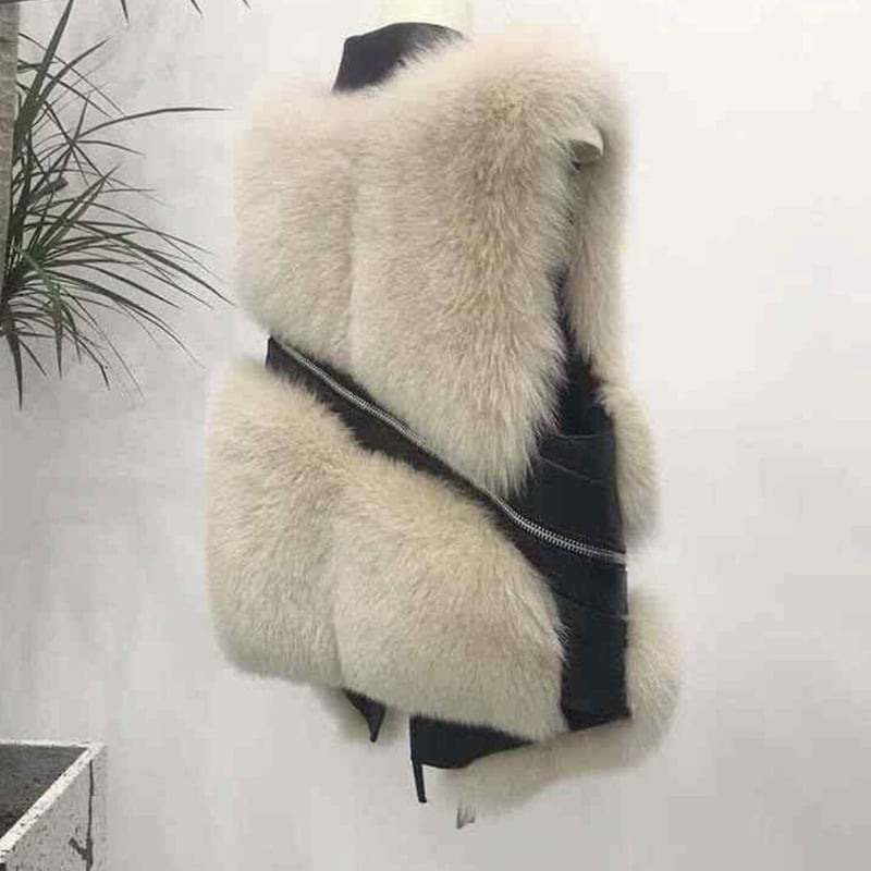 新作ライダースファーベスト | Style