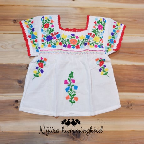 embroidery & crochet short sleeves kids blouse (colorful white)